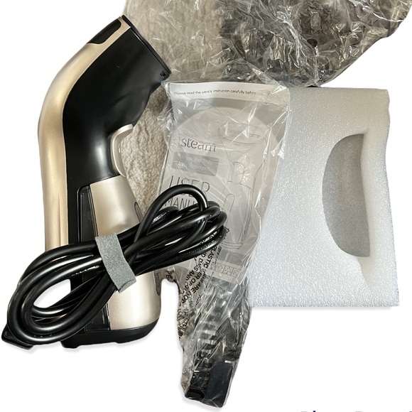 iSteam Steamer for Clothes [Luxury Edition] Powerful Dry Steam. - Picture 5 of 8